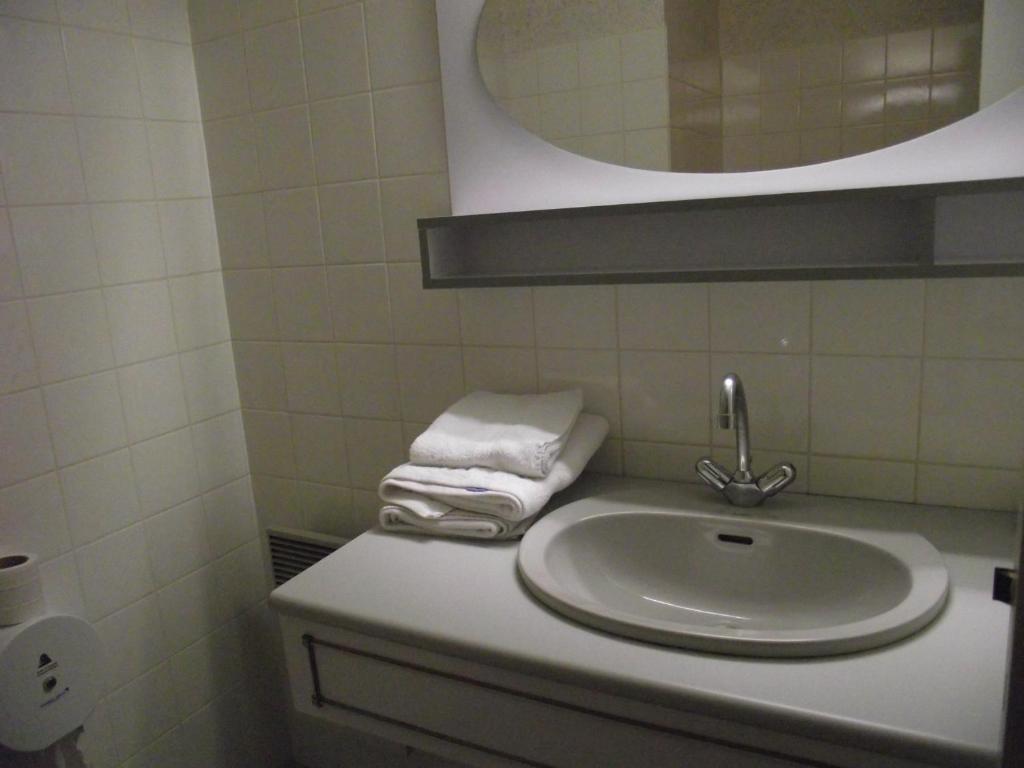 Auberge De La Valloire エピヌーズ 部屋 写真